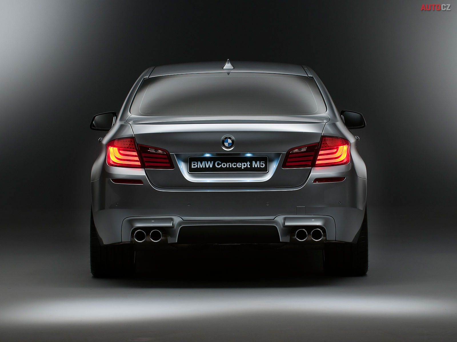 BMW M5-2