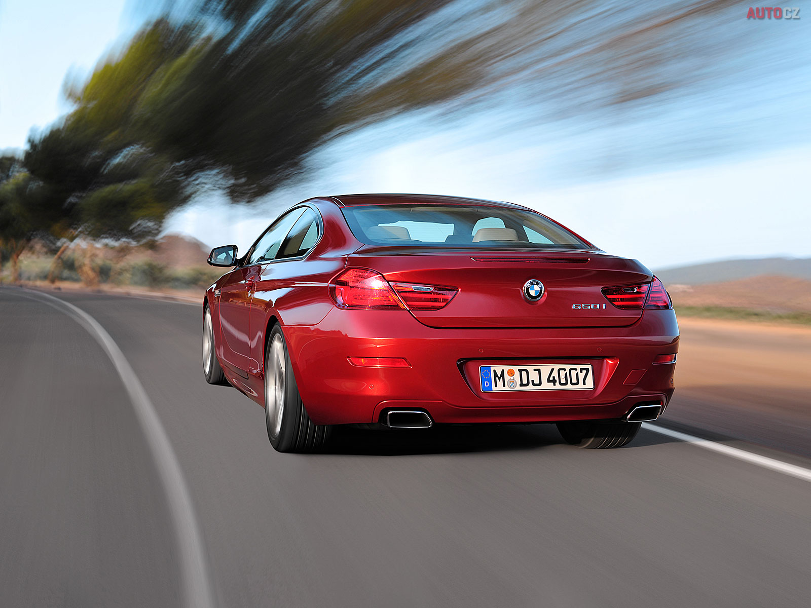 BMW 6 back